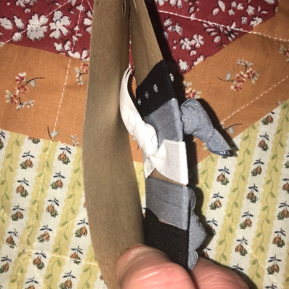 Hair ties - Picture 5 of 7